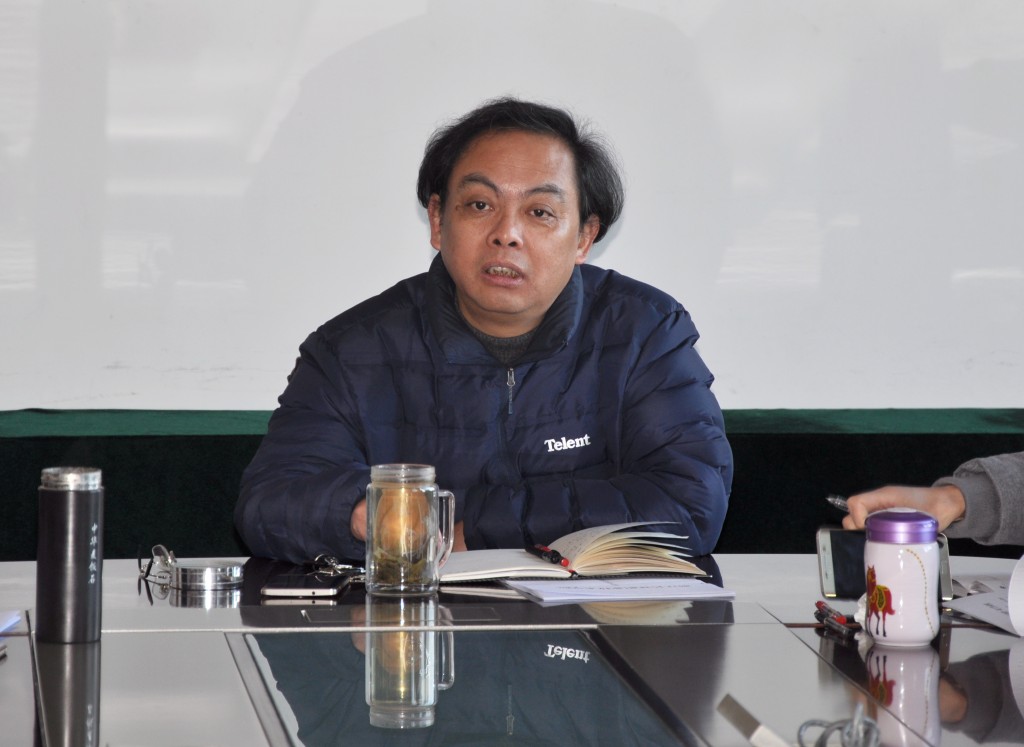 党委书记、常务副院长王其军作总结发言